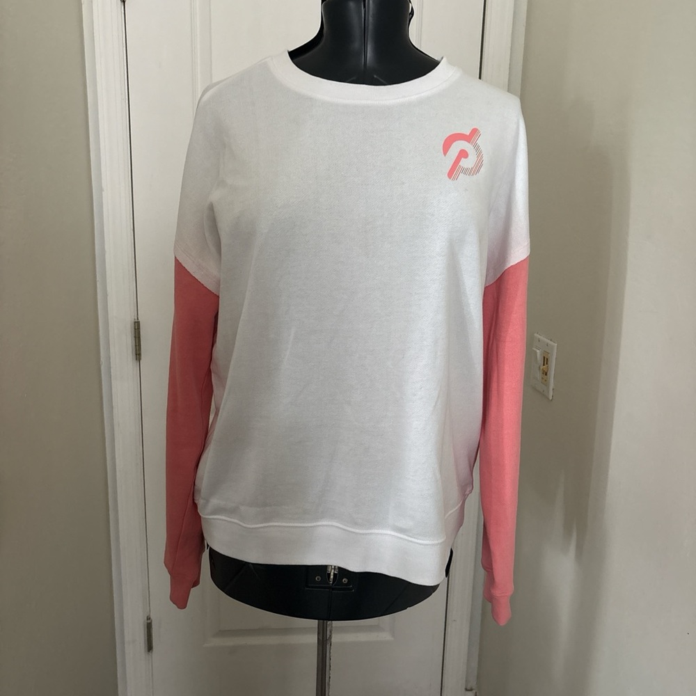 Peloton unwind pullover sweater top women's size XL. White and pink sleeves